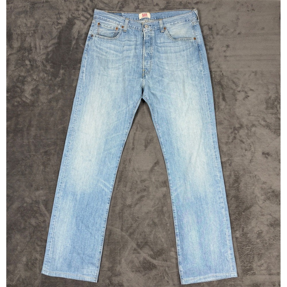Levi's Jeans Men 36x34 Light Blue 501 Original Fit Straight Leg Button Fly Denim